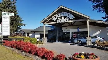 Airport Motel @ Rainbow Point Motel تاوبو فندق